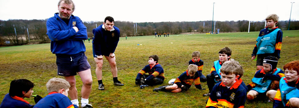 Unhappy coach - late players